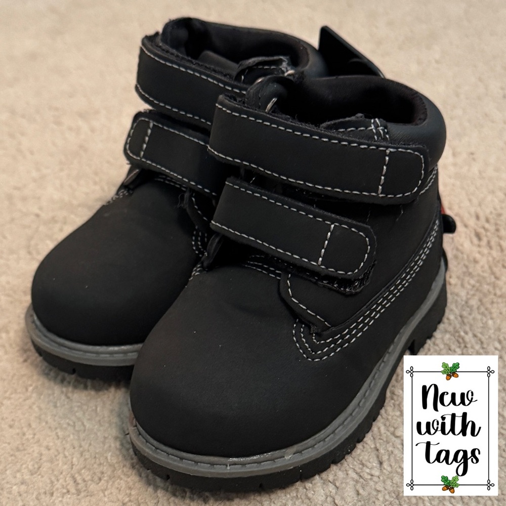 Wonder Nation Black Kids Boots with Velcro